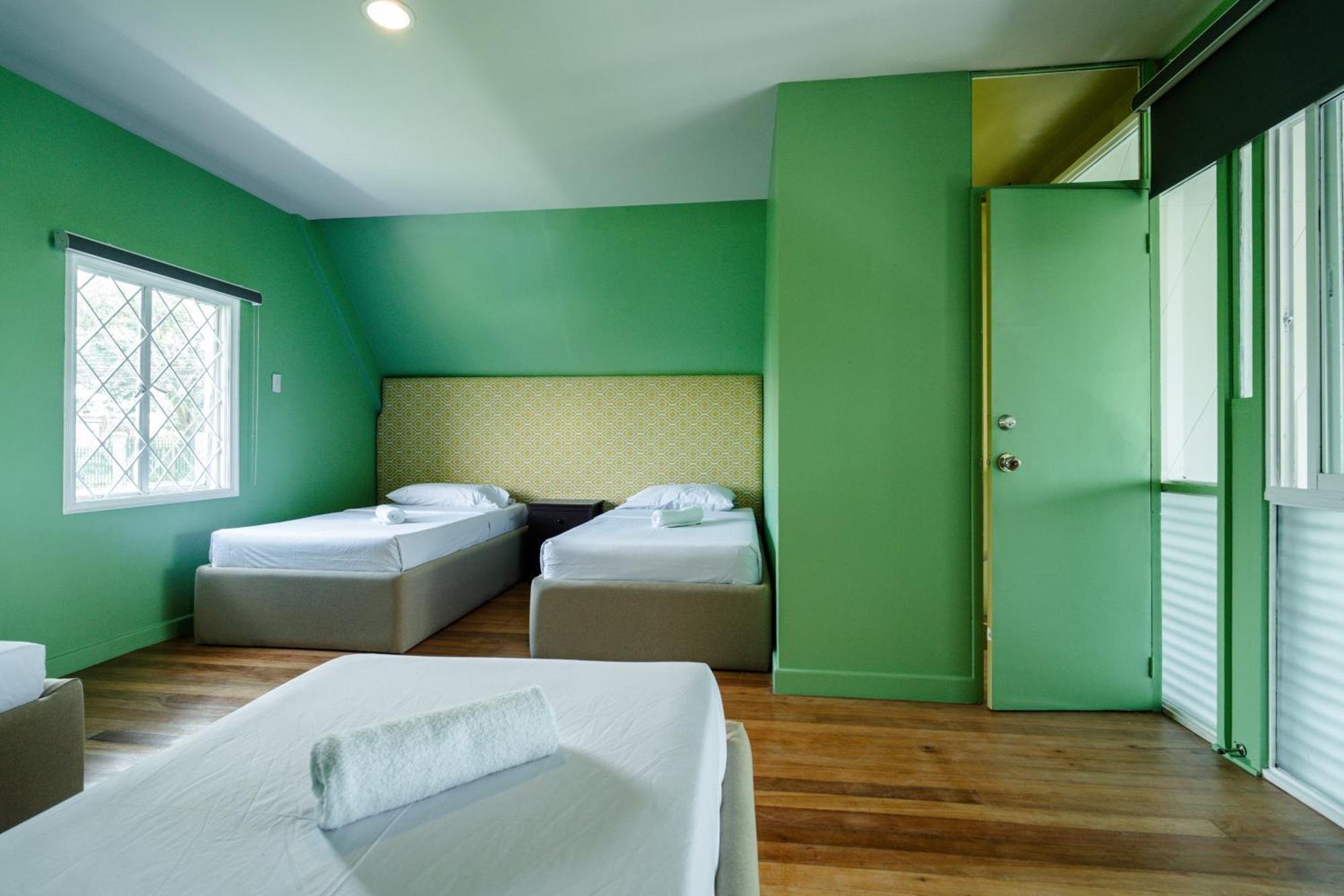 Jacobs Hill Tagaytay Bed & Breakfast Tagaytay City Exterior photo