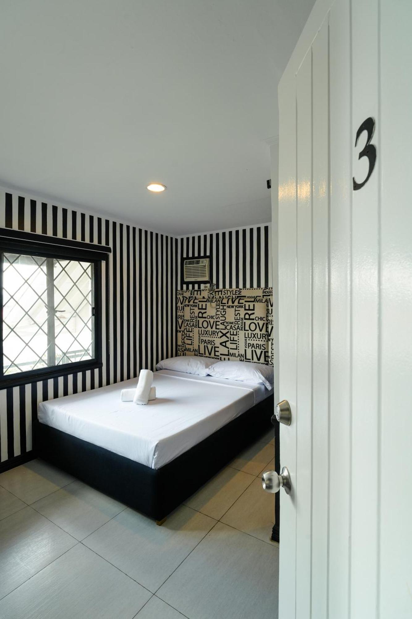 Jacobs Hill Tagaytay Bed & Breakfast Tagaytay City Exterior photo